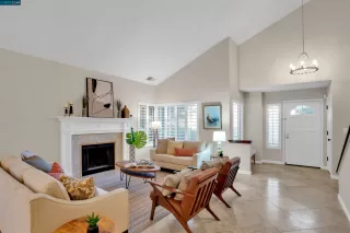 Photo #3: 41014396 Listing