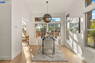 Photo #3: 41014409 Listing 