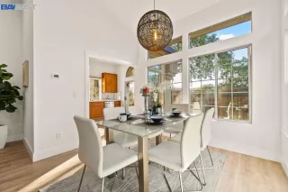 Photo #4: 41014409 Listing 