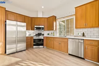 Photo #6: 41014409 Listing 