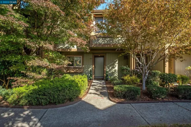 MLS: 41014469 Condo For Sale