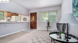 Photo #2: 41014476 Listing 