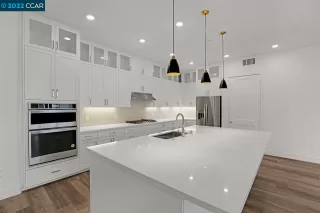 Photo #2: 41014494 Listing 