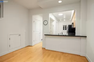 Photo #3: 41014543 Listing