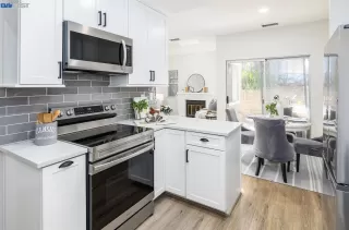 Photo #3: 41014847 Listing