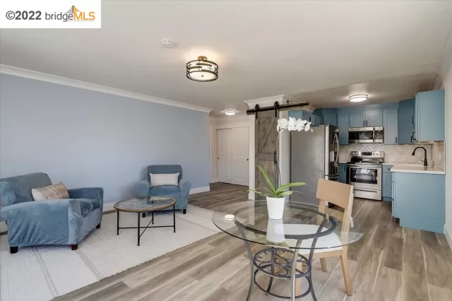 MLS: 41014885 Condo For Sale