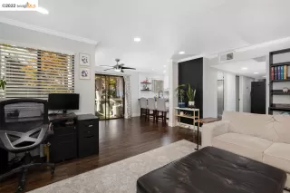 Photo #5: 41014938 Listing