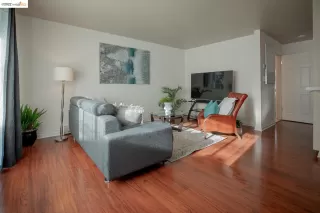 Photo #1: 41014971 Listing
