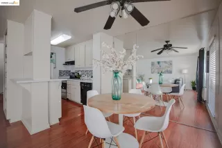 Photo #5: 41014971 Listing
