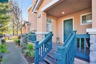 Photo #1: 41015046 Listing 