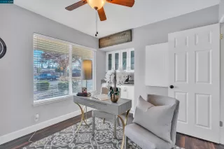 Photo #4: 41015100 Listing