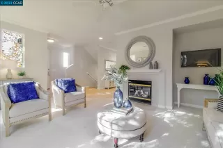 Photo #2: 41015137 Listing