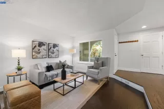 Photo #6: 41015150 Listing