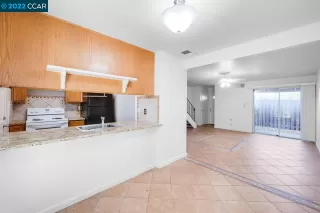 Photo #4: 41015153 Listing 