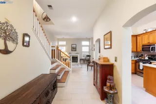 Photo #3: 41015284 Listing