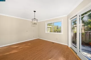 Photo #6: 41015328 Listing 