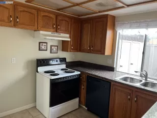 Photo #6: 41015336 Listing 