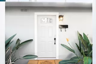 Photo #1: 41015358 Listing