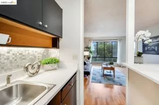 Photo #4: 41015523 Listing 