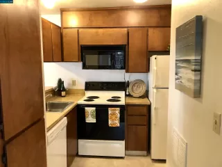 Photo #4: 41015589 Listing