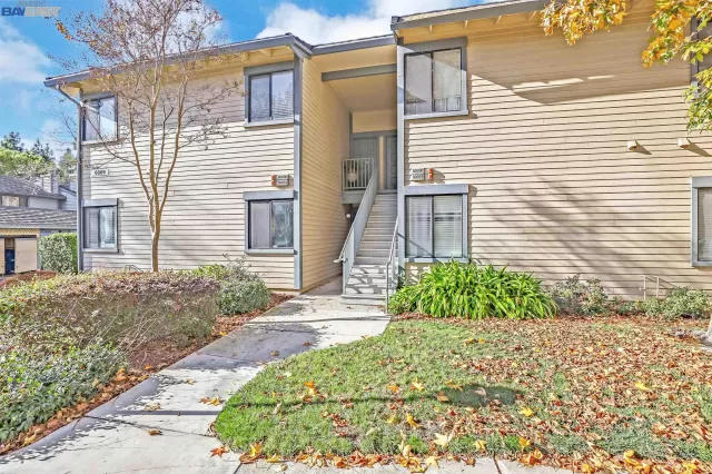 MLS: 41015670 Condo For Sale