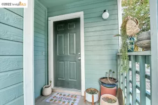 Photo #1: 41015705 Listing 