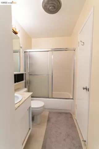 Photo #4: 41015752 Listing 