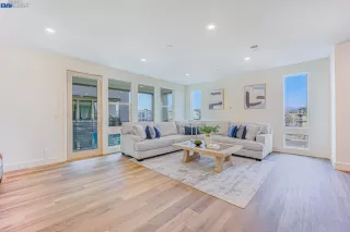 Photo #3: 41015763 Listing 