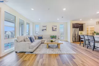 Photo #4: 41015763 Listing 