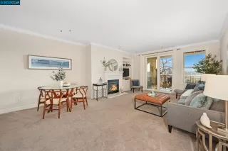 Photo #5: 41015778 Listing