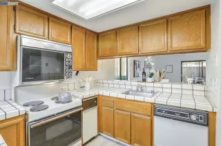 Photo #3: 41015822 Listing 