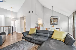 Photo #1: 41015883 Listing