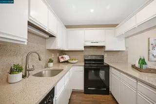 Photo #4: 41016152 Listing 