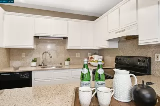 Photo #5: 41016152 Listing 