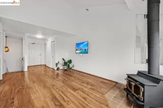 Photo #3: 41016230 Listing 