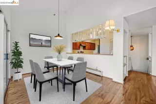 Photo #5: 41016230 Listing 