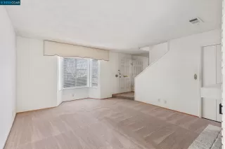 Photo #2: 41016311 Listing 