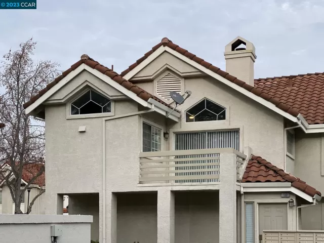 MLS: 41016386 Condo For Sale