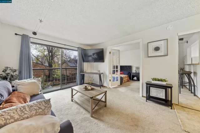 MLS: 41016393 Condo For Sale