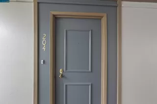 Photo #2: 41016393 Listing 