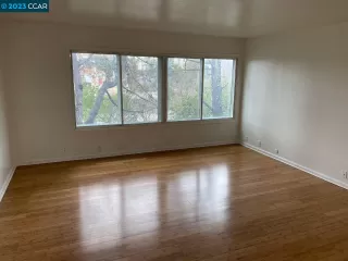 Photo #1: 41016430 Listing 
