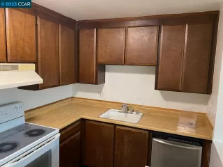 Photo #5: 41016430 Listing 