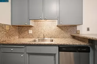 Photo #5: 41016481 Listing