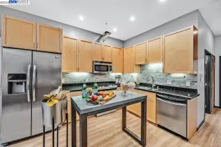 Photo #2: 41016659 Listing