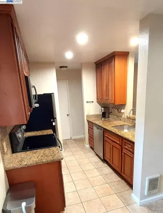 Photo #6: 41016672 Listing