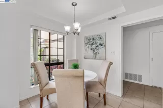 Photo #6: 41016711 Listing 