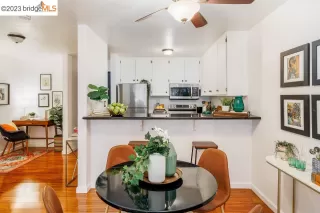 Photo #6: 41016768 Listing 