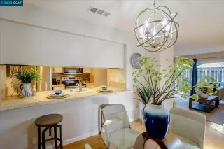 Photo #6: 41016799 Listing