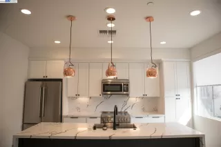 Photo #1: 41016841 Listing 