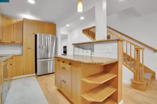 Photo #5: 41016854 Listing